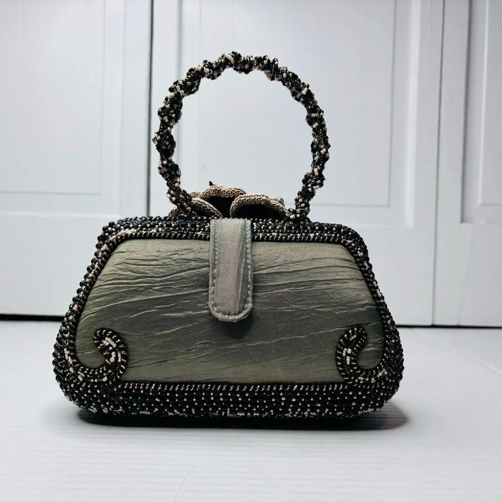 MARY FRANCES Dark Multi-Toned Vintage Beaded Floral Clutch